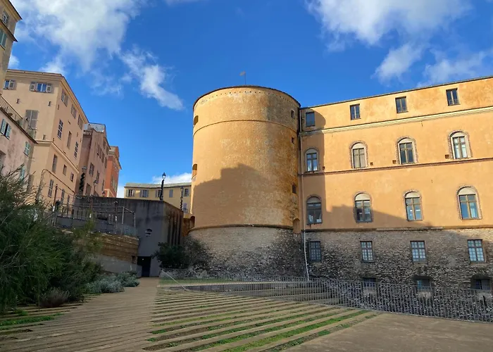 Daire Superbe Triplex Hyper Centre Bastia Proche Musee *