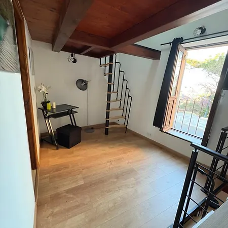 Apartment Ideal Location Triplex Downtown Bastia *