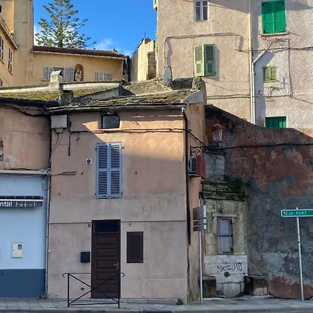 Ideal Location Triplex Centre-ville Bastia (Corsica)